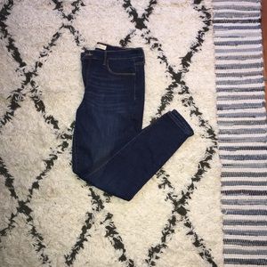 GAP true skinny jeans